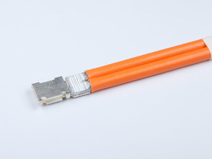 120mm² 铝电缆焊接于铝导流排